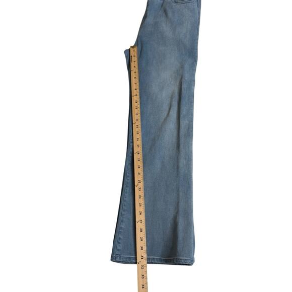 Betabrand Signature Mid Rise Denim Bootcut Jeans Lightwash Womens Size XL - Picture 6 of 12